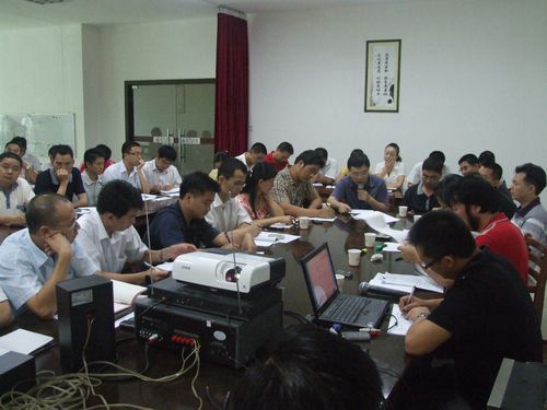 從優(yōu)秀走向卓越——大將軍陶瓷2009年中營(yíng)銷(xiāo)工作總結(jié)會(huì)7月1日召開(kāi)
(圖2)
