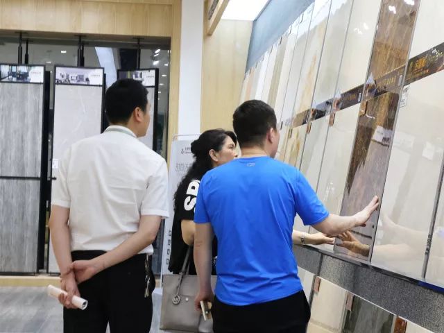 趨勢(shì)至上·贏領(lǐng)未來丨將軍企業(yè)《設(shè)想未來》發(fā)布會(huì)圓滿成功！
(圖15)