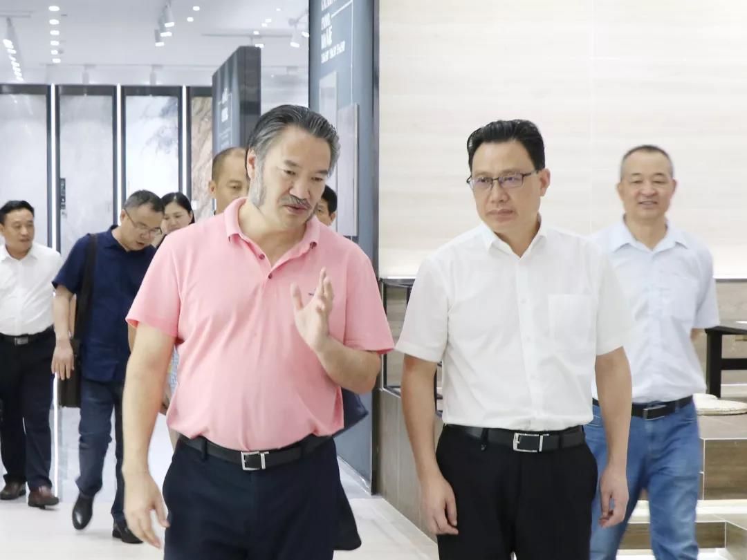頭條丨衡陽政府考察團(tuán)再度走進(jìn)將軍企業(yè)，共商發(fā)展未來！
(圖9)